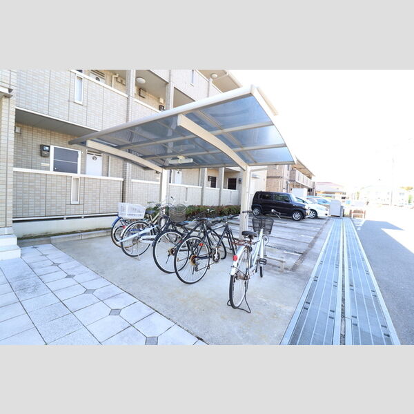 グラン・ヴェルジェ　Ⅱ 駐輪場