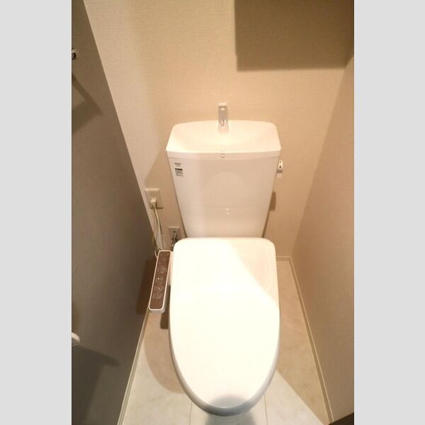 Rエイト・コウヤマ　B トイレ(温水洗浄暖房便座)