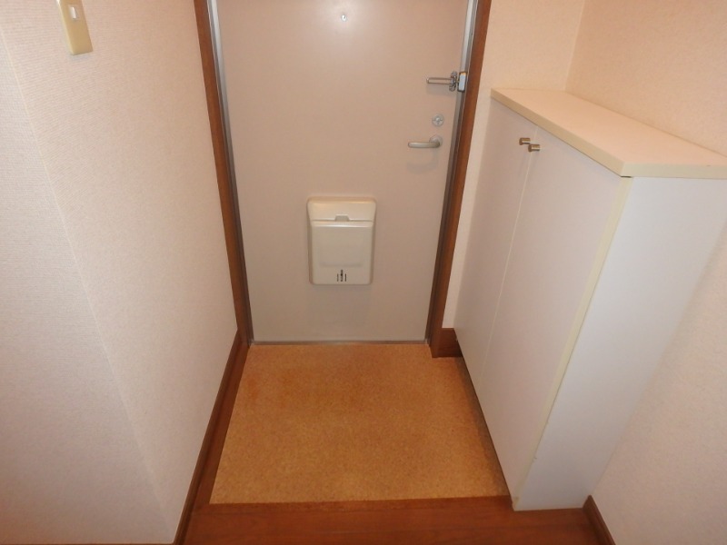 カーザＭ 玄関