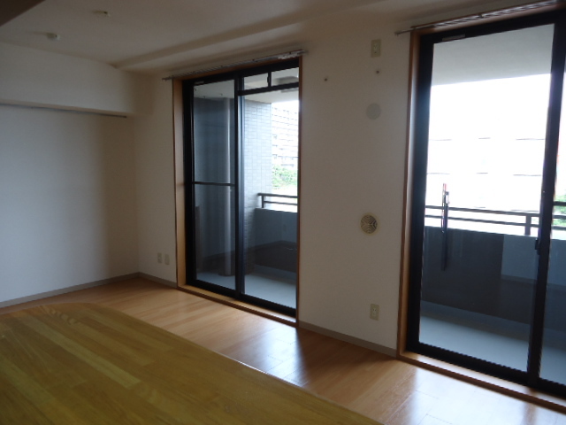 ＳｋｙＣｕｂｅ東本郷0401号室 同建物別部屋の参考画像