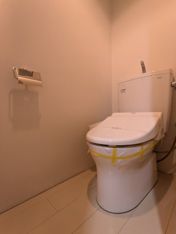 リーガランド方南町103号室 トイレ