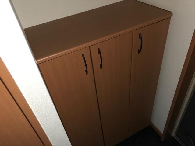 コンフォースさくら203号室 下駄箱