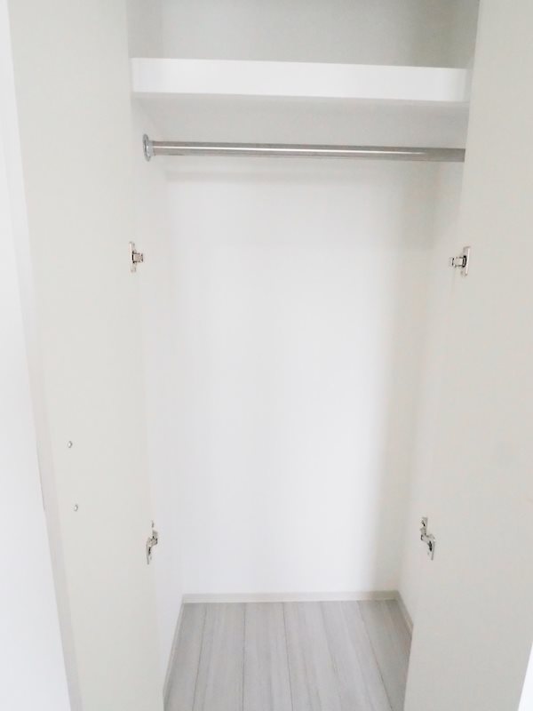 ドゥーエ入谷Ⅰ12階 収納