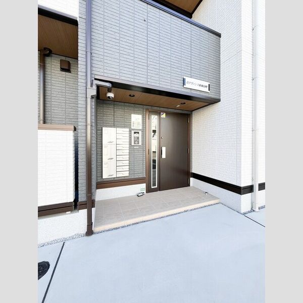 Dアヴァンス東柳田町101号室 エントランス