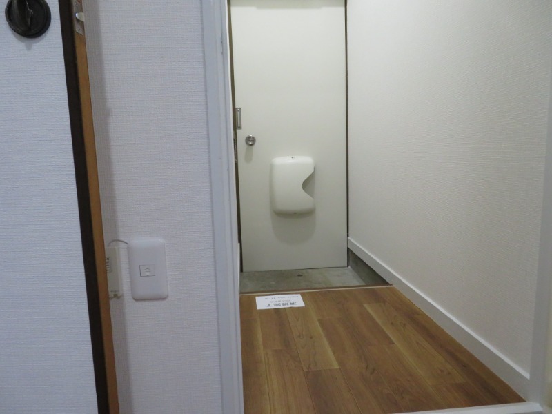 清水ヶ丘ハイツ2階 内観