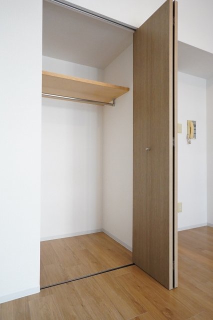 フォレストヒルズ小日向6階 収納