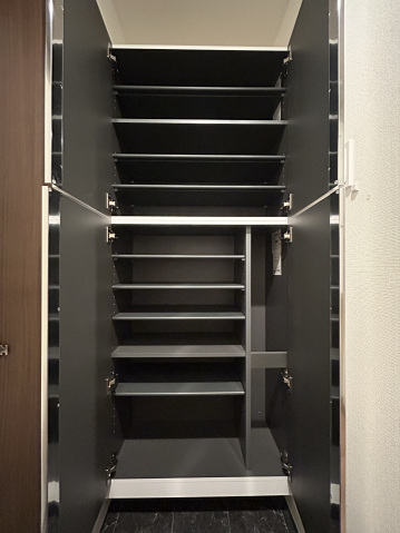 スカイラシクラス平和台105号室 シューズボックス