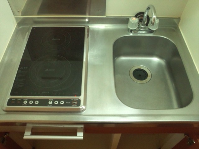 レオパレスタカオ キッチン