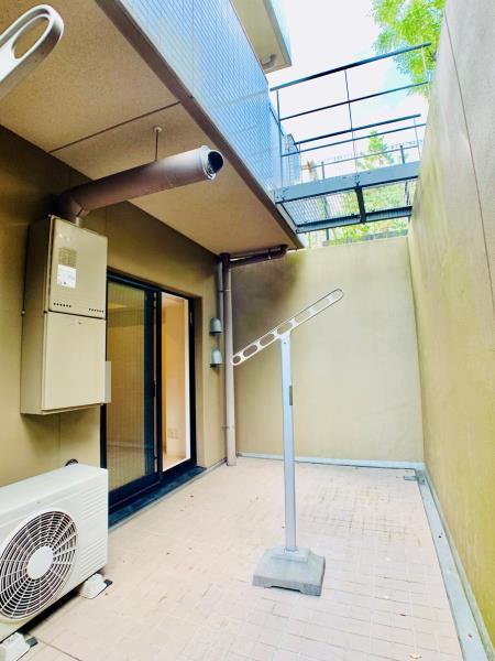 Ｂｒｉｌｌｉａ　ｉｓｔ　北沢2階 リビング