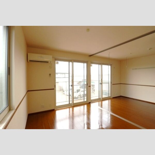 ラフィーユ リビング1