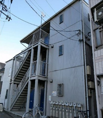 フュエルラーデン笹塚の外観画像