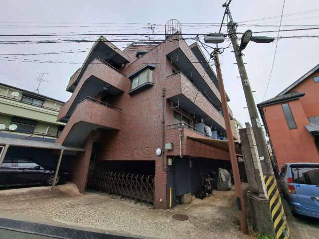 ラ・シェモアの外観画像