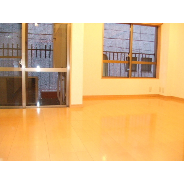 第三戸谷ビル リビング