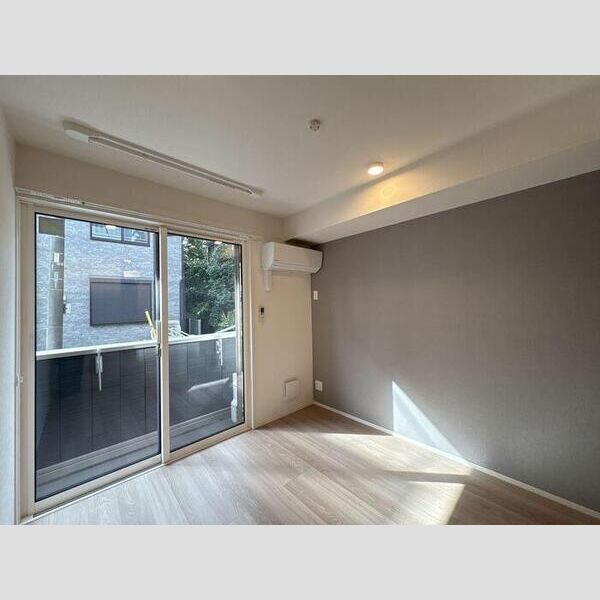 セレスティア南花畑Ⅲ105号室 洋室