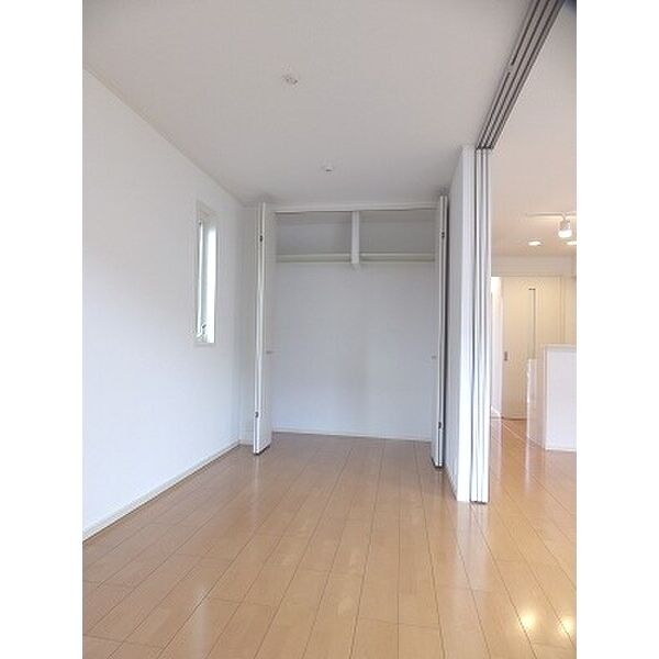 エルム湘南太平台B棟 寝室