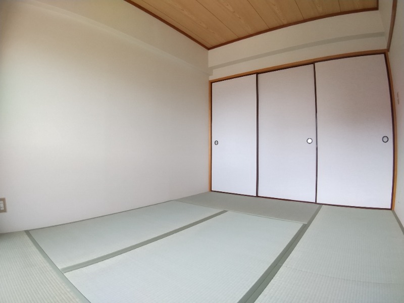 エンブレム八王子本町 収納