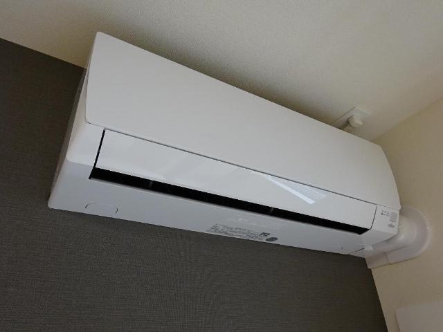 グローリア湘南102号室 エアコン