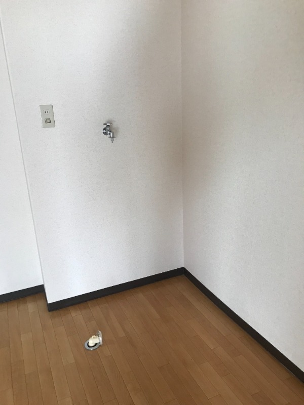 メゾンプラターヌ2階 ＊別号室の写真となります。