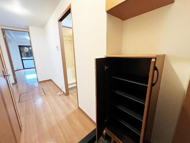 パラシオン平塚00403号室 下駄箱