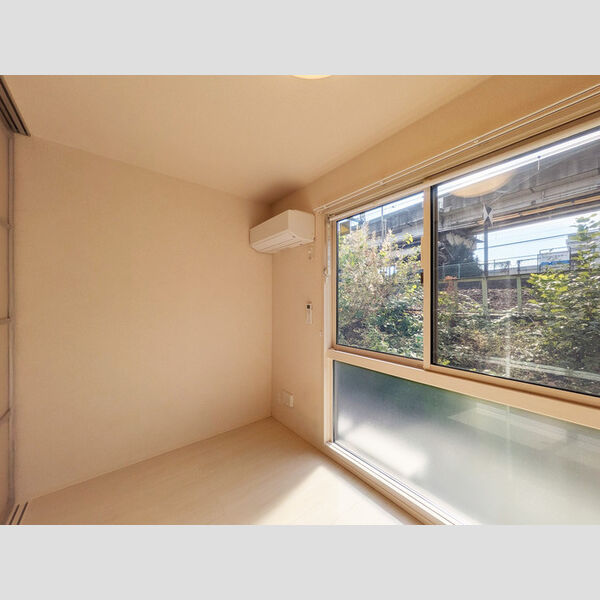 パーシモンⅢ105号室 洋室3.3帖