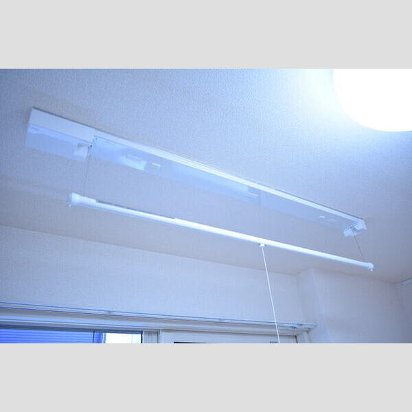 SORRISO(ソリッソ)102号室 室内物干