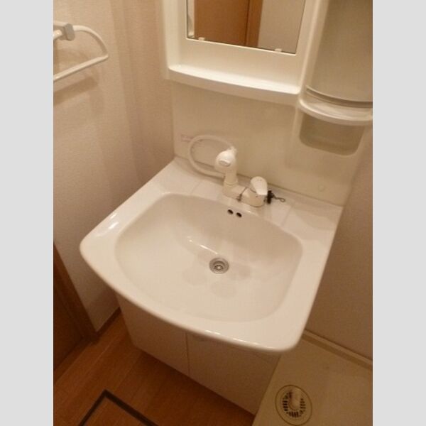 フェニックス小仙波　A/B 洗髪洗面化粧台