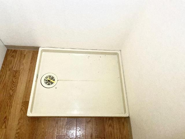 ウルール103号室 洗濯機置場