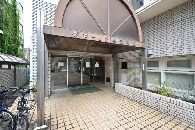 アカデミー・グローリア初穂町田合同ビル10階 エントランス