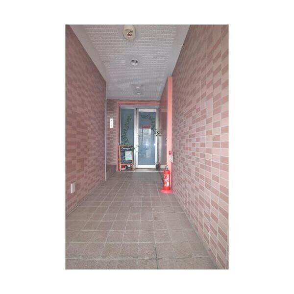 Comfort　K エントランス