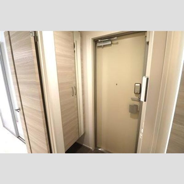 Skey residence塚越(スカイエレジデンスツカゴシ) 玄関