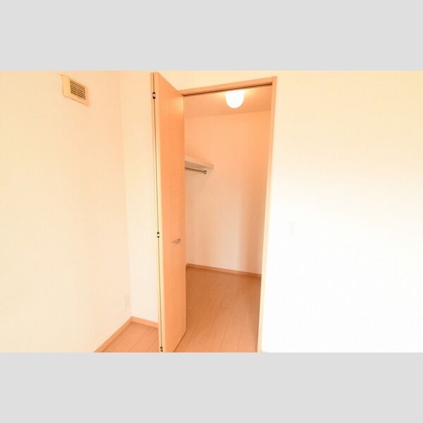 コンフォート　壱番館・弐番館 クローゼット