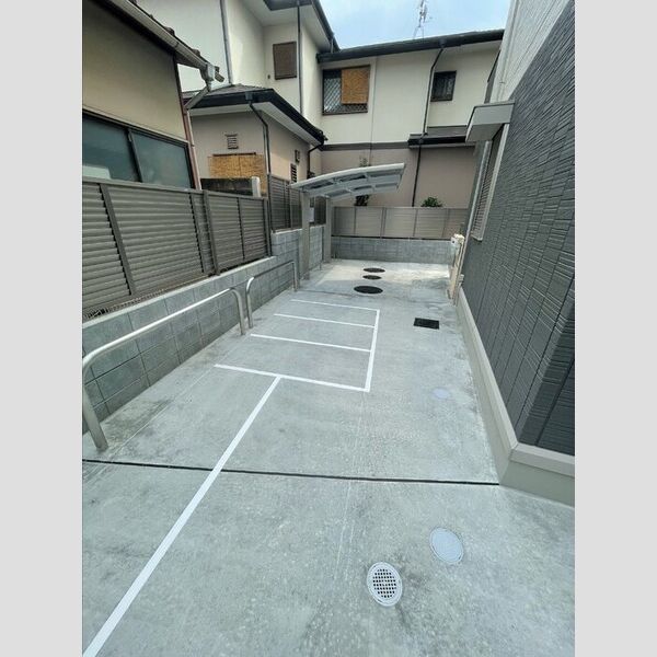 ミーツⅢ203号室 駐輪場