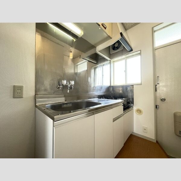 シーサイド金沢201号室 キッチン