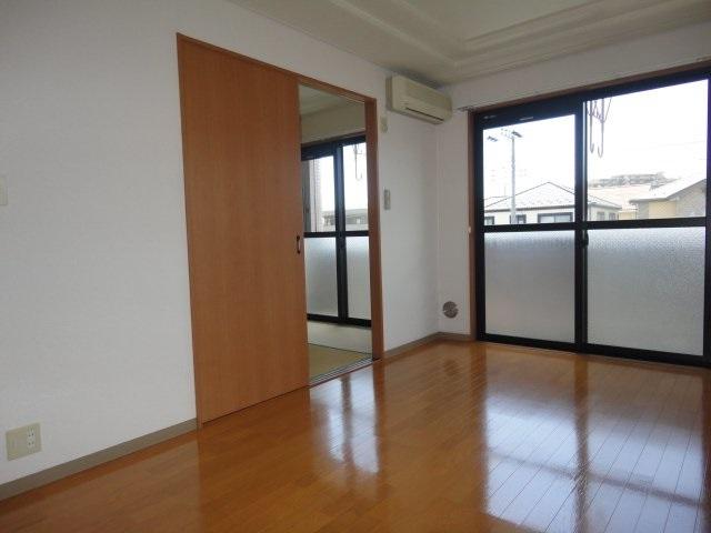 ルミナス青葉203号室 室内