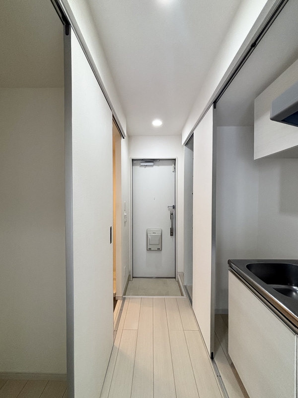 リブリ・み ら い1階 玄関