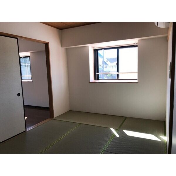 ヴィルヌーブ501号室 305号室