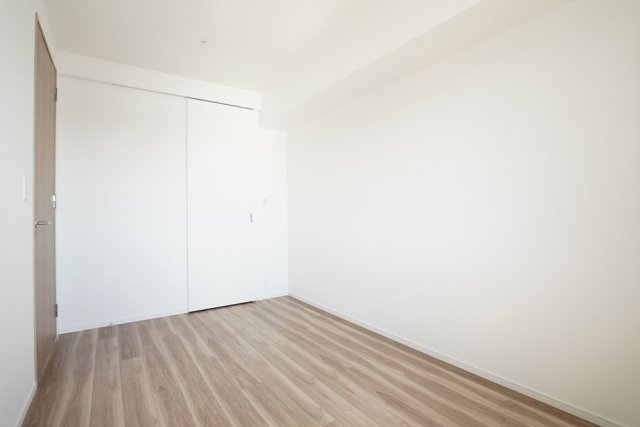 ＨＡＲＵＭＩ　ＦＬＡＧ　ＰＡＲＫ　ＶＩＬＬＡＧＥ　Ｂ棟16階 洋室3