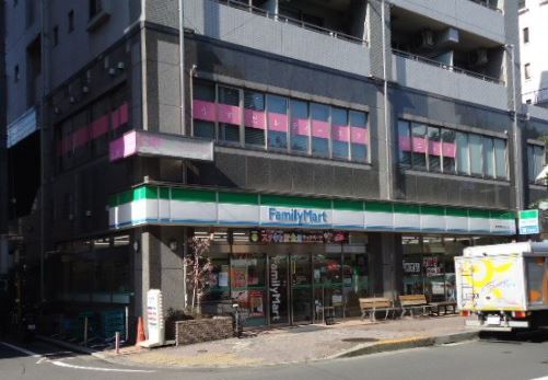 ドミール長沢 【コンビニエンスストア】ファミリーマート吉祥寺東急通りまで119ｍ