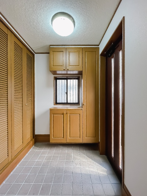 下連雀５丁目貸家 玄関