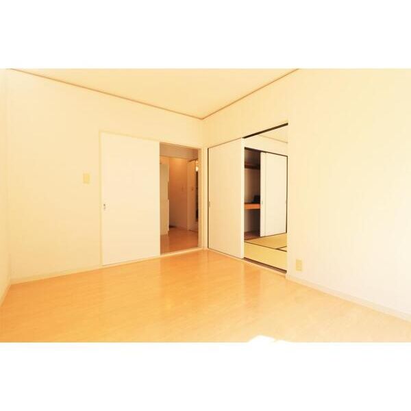 カサヴェルデ大町 リビング