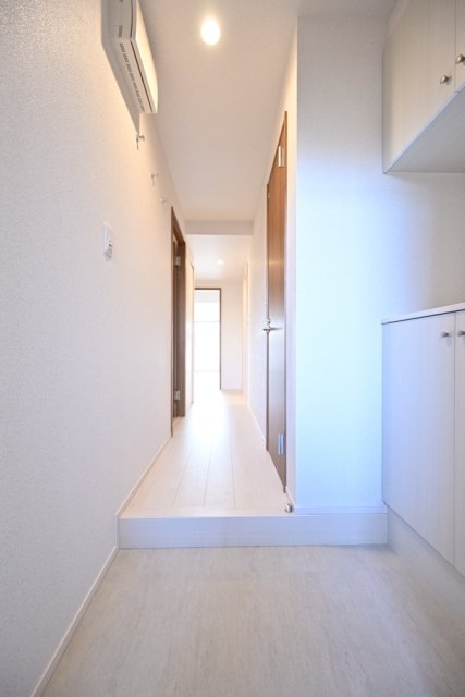 エルミ上落合2階 玄関