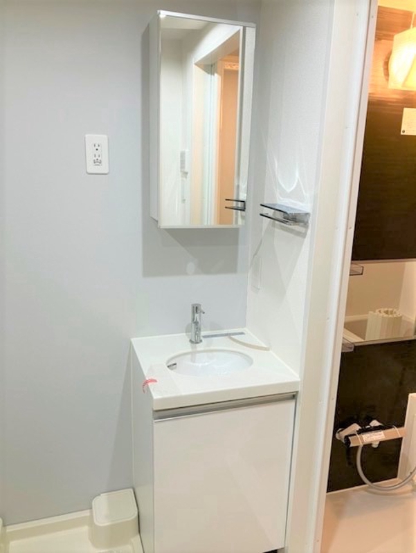 Premiere三軒茶屋1階 洗面