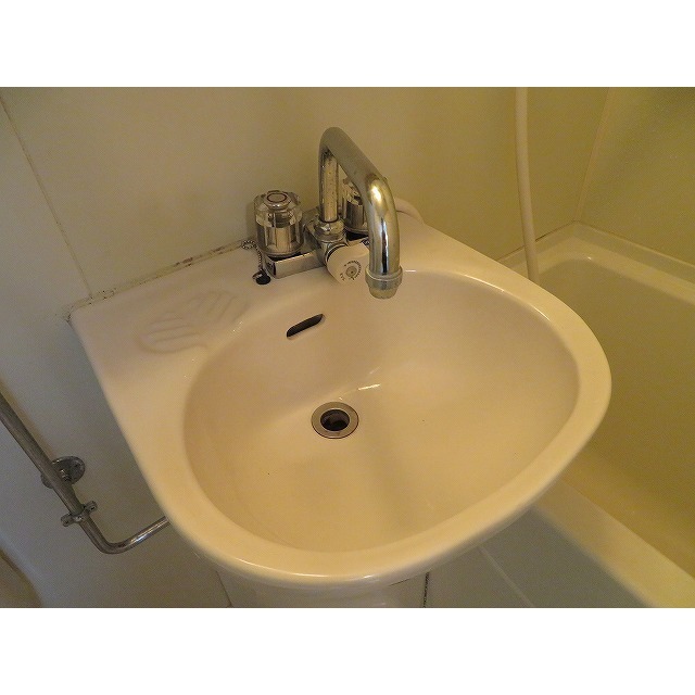 菱和パレス上北沢1階 同建物別部屋の参考画像