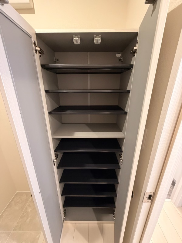 LITERA GROVE3階 収納