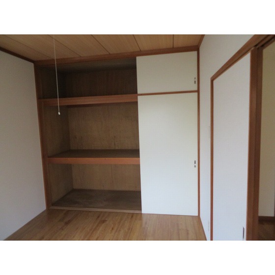 ウッドビュー上北沢0107号室 収納