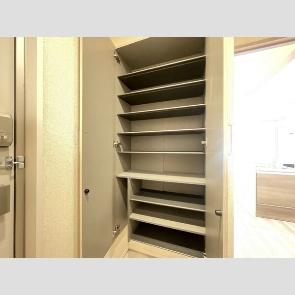 クオーレ　A棟 シューズボックス