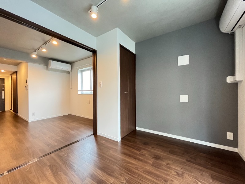 秀和鷺宮1階 リビング