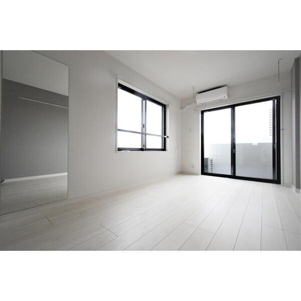 ピアコートTM練馬春日町弐番館301号室 リビング