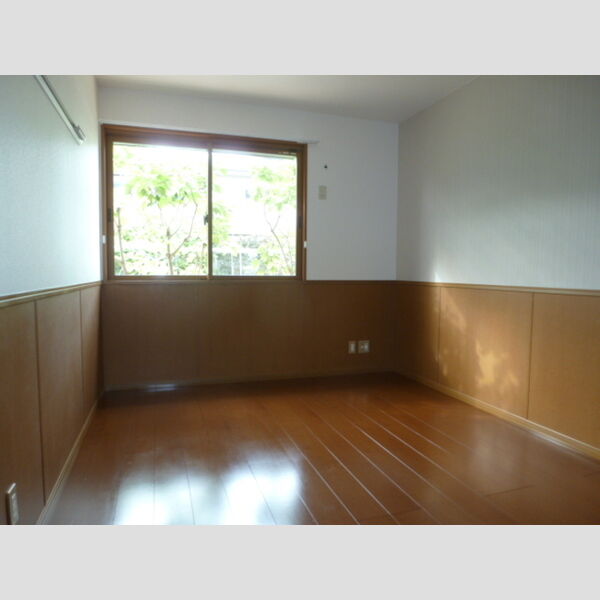 ジャーマンアイリス　Ⅱ102号室 北側洋室