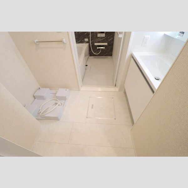 ファミリア　エテルナ 洗面所　洗髪洗面化粧台あり